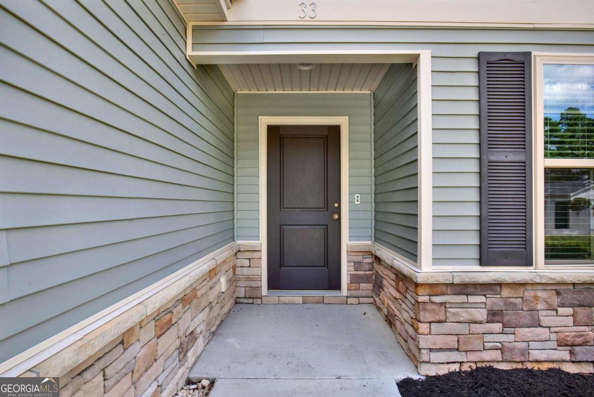 33 Blackberry CIR