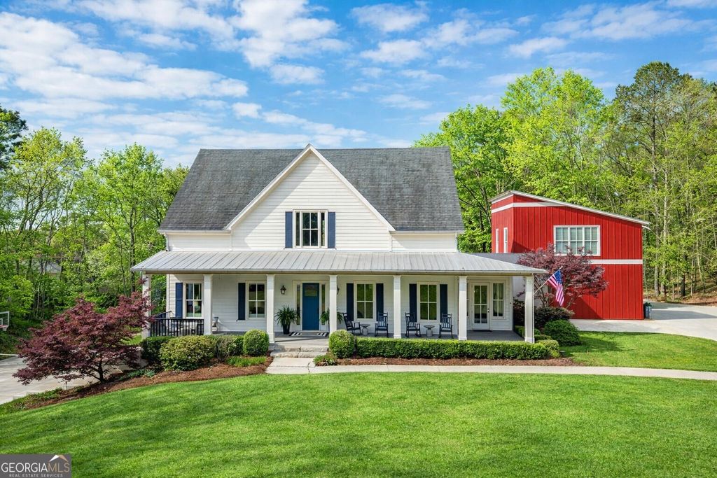 Photo of 220 Audreys Way, Suwanee, GA 30024 (MLS # 10753469)