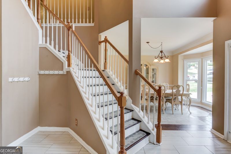 2932 Sunset View CIR