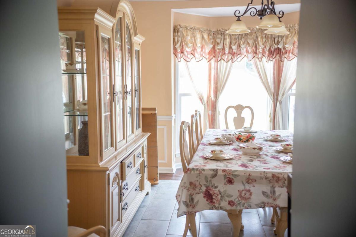 2932 Sunset View CIR