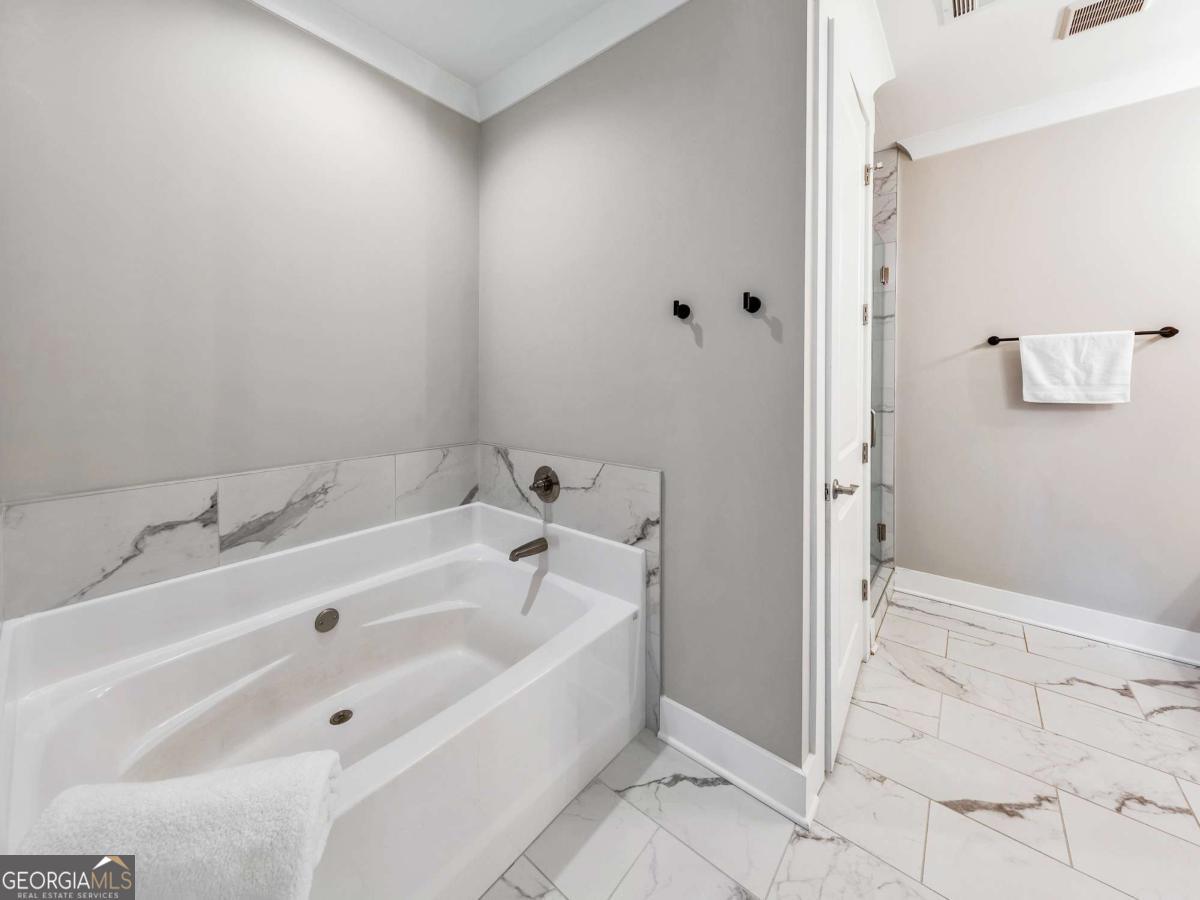 Seven Norcross - Residential