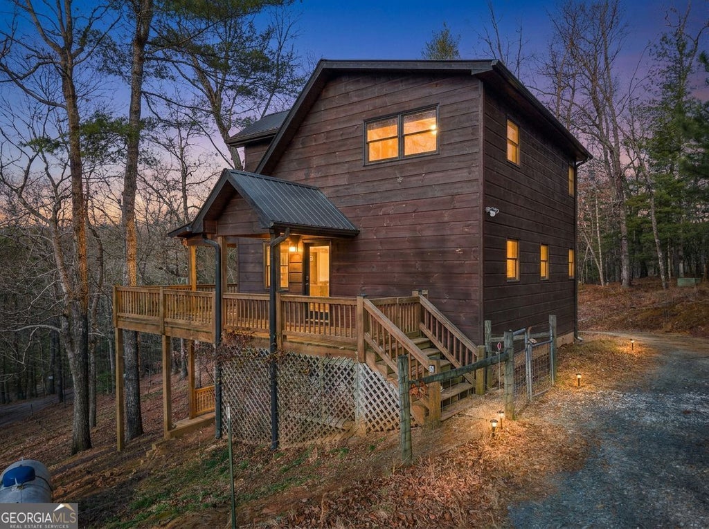 Photo of 234 Old Indian Trail, Blue Ridge, GA 30513 (MLS # 10846514)