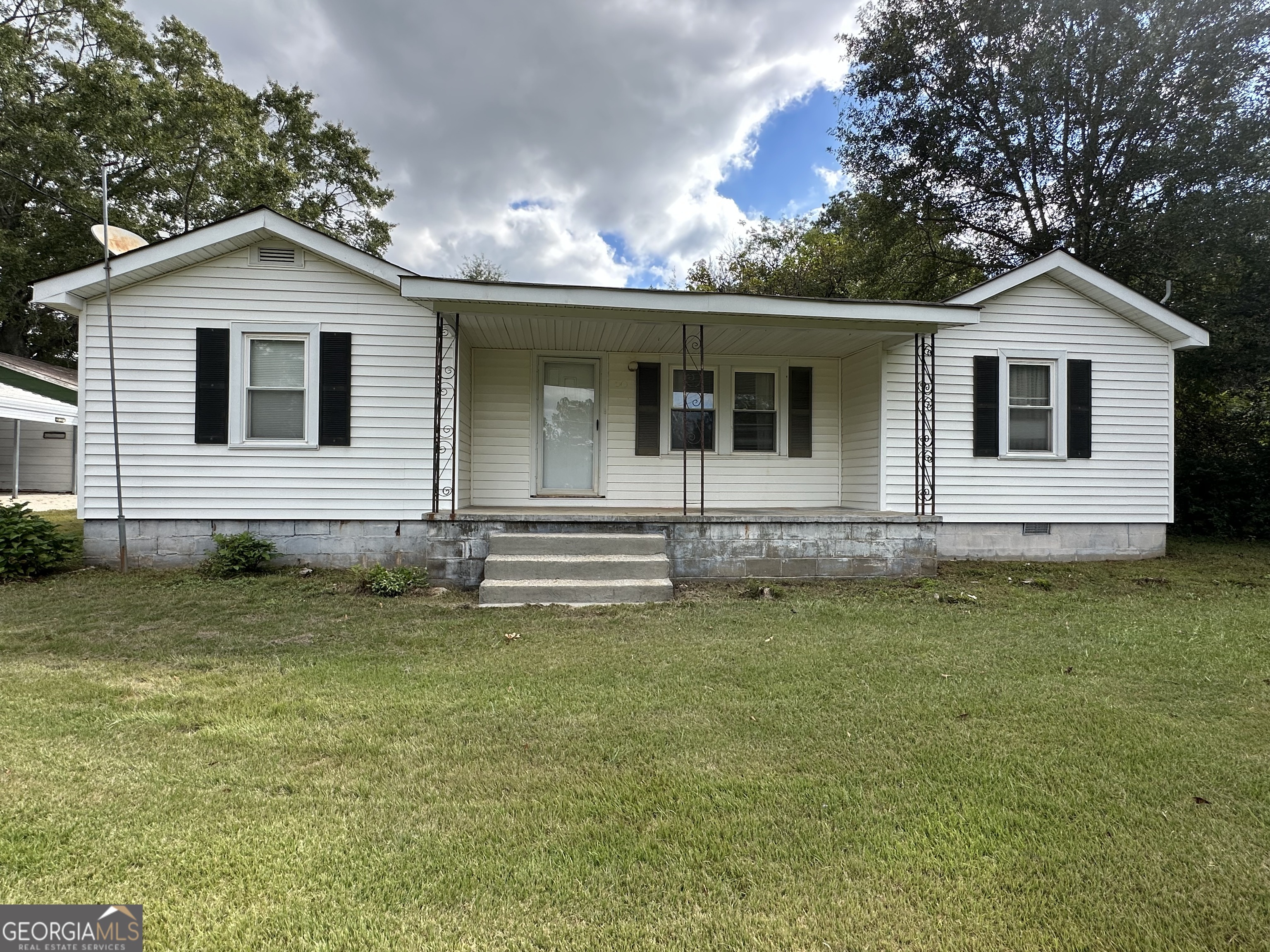 Hogansville, Georgia 30230, United States, 3 Bedrooms Bedrooms, ,2 BathroomsBathrooms,Residential,Active,219349