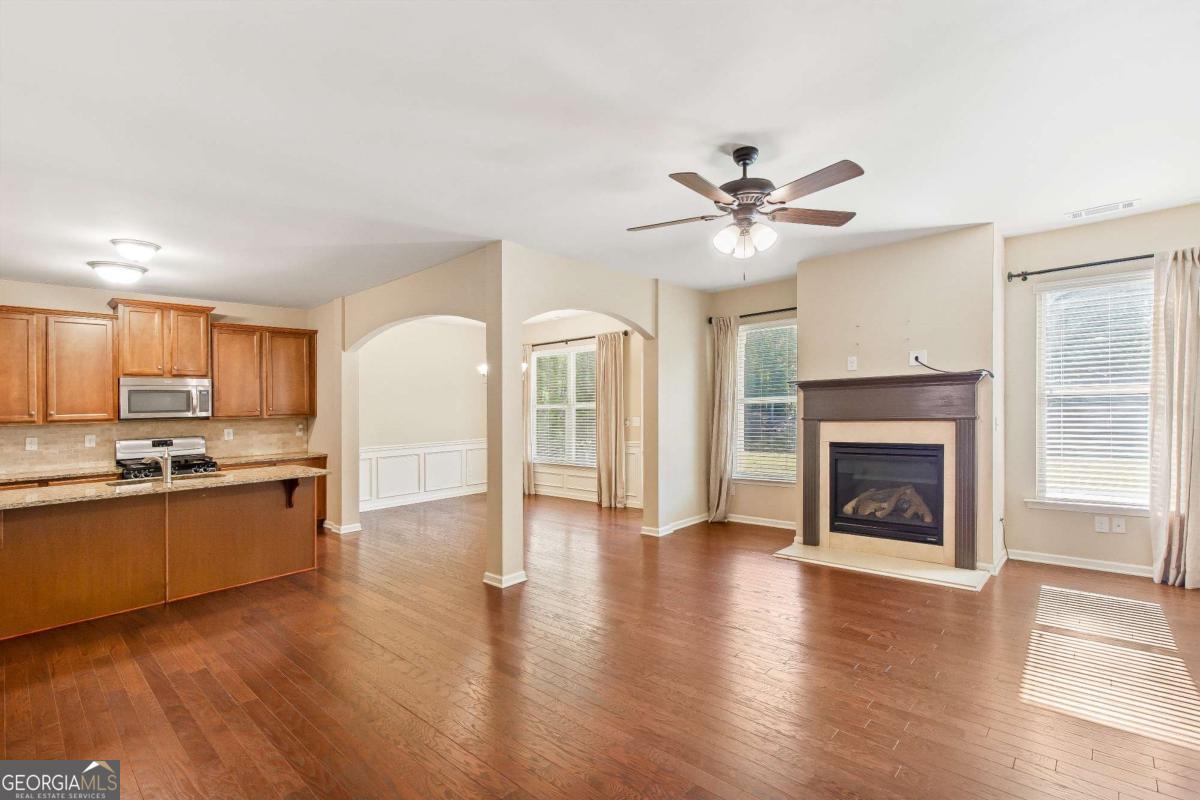 Whispering Lake - Residential