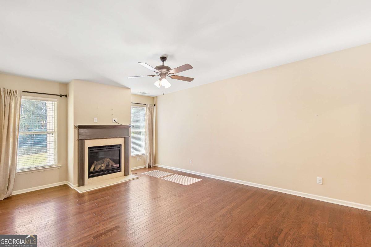 Whispering Lake - Residential