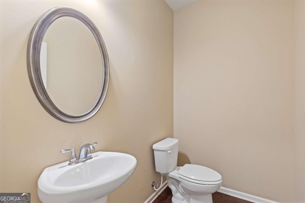 Whispering Lake - Residential