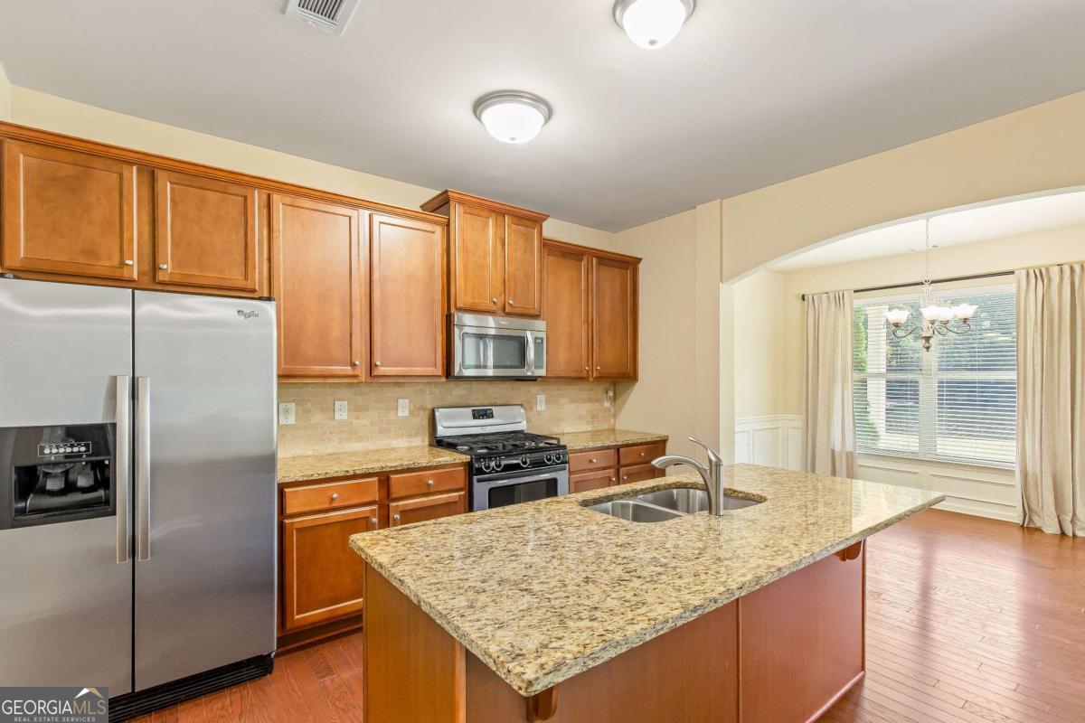 Whispering Lake - Residential