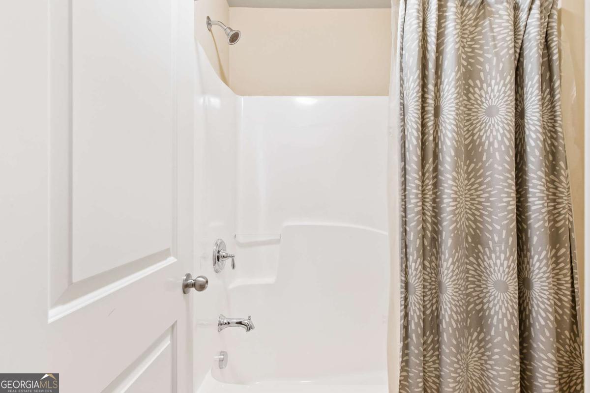 Whispering Lake - Residential