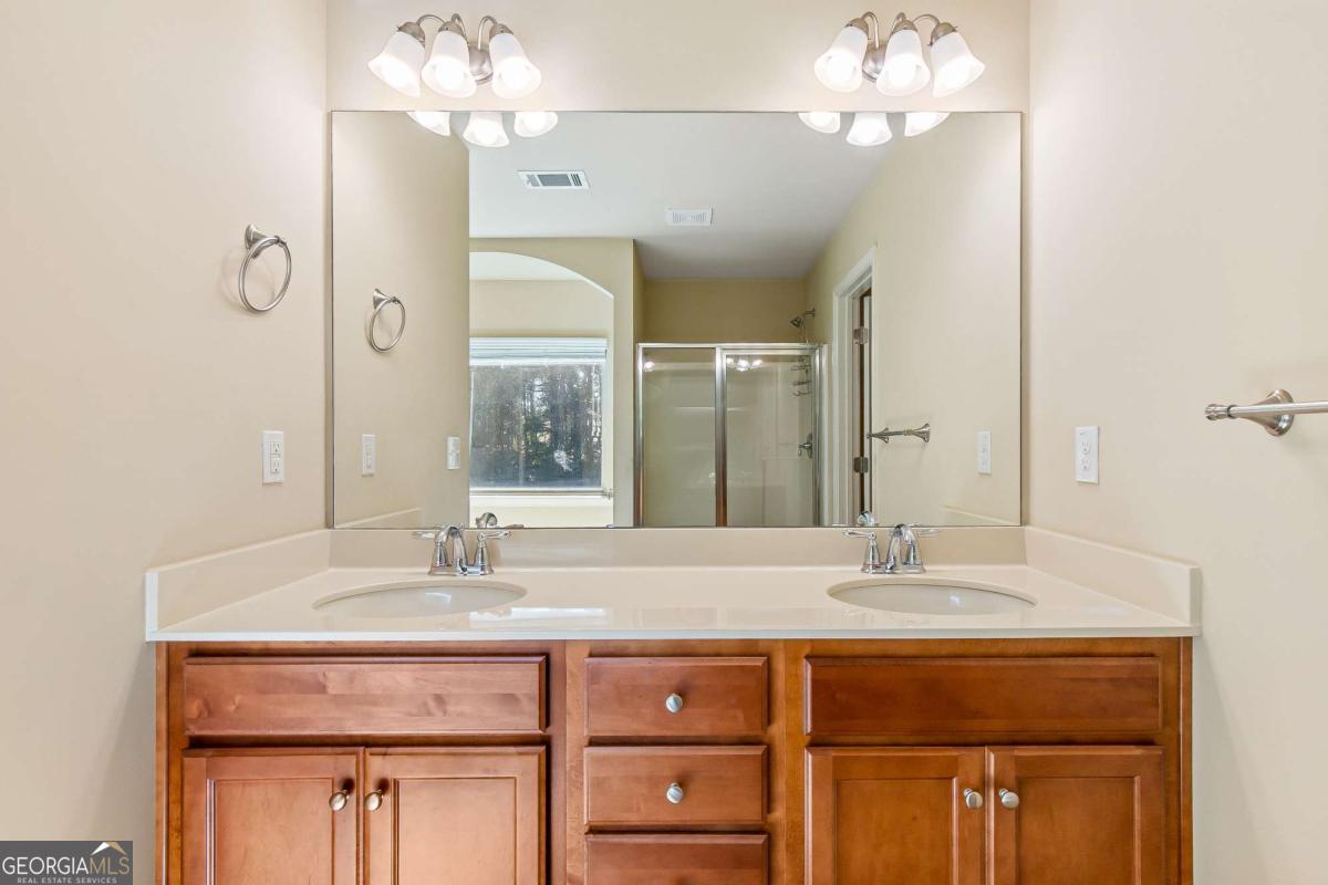 Whispering Lake - Residential