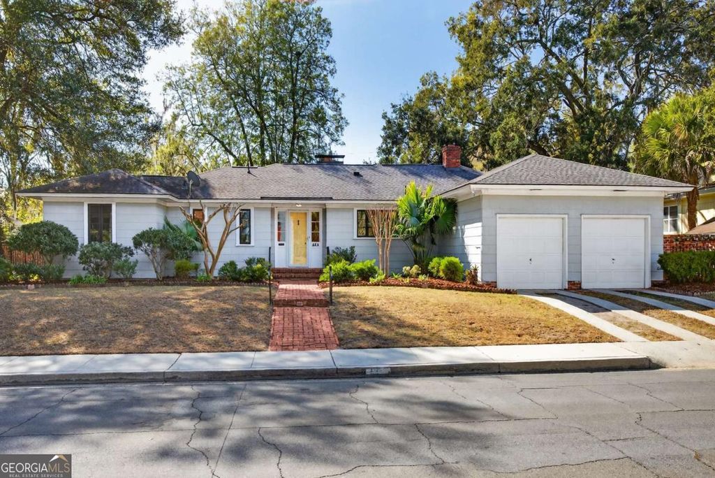 Photo of 415 Kentucky Avenue, Savannah, GA 31404 (MLS # 10683456)