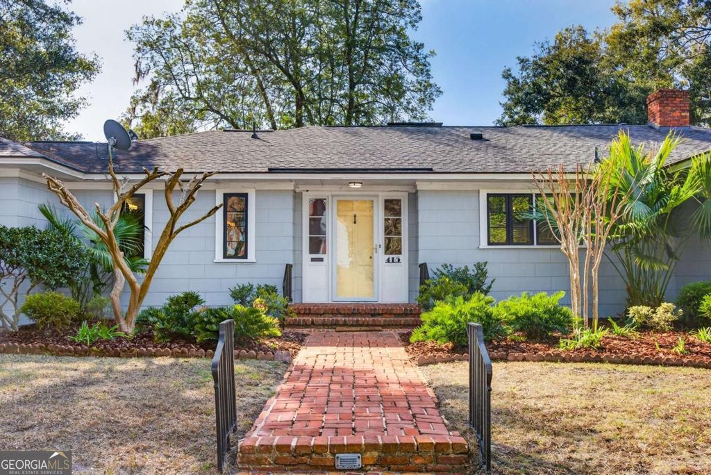 Photo of 415 Kentucky Avenue, Savannah, GA 31404 (MLS # 10683456)