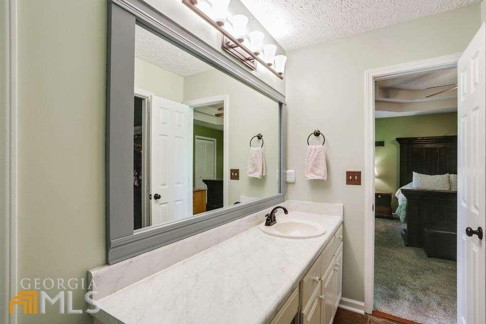 Burnt Hickory Estates - Residential Lease