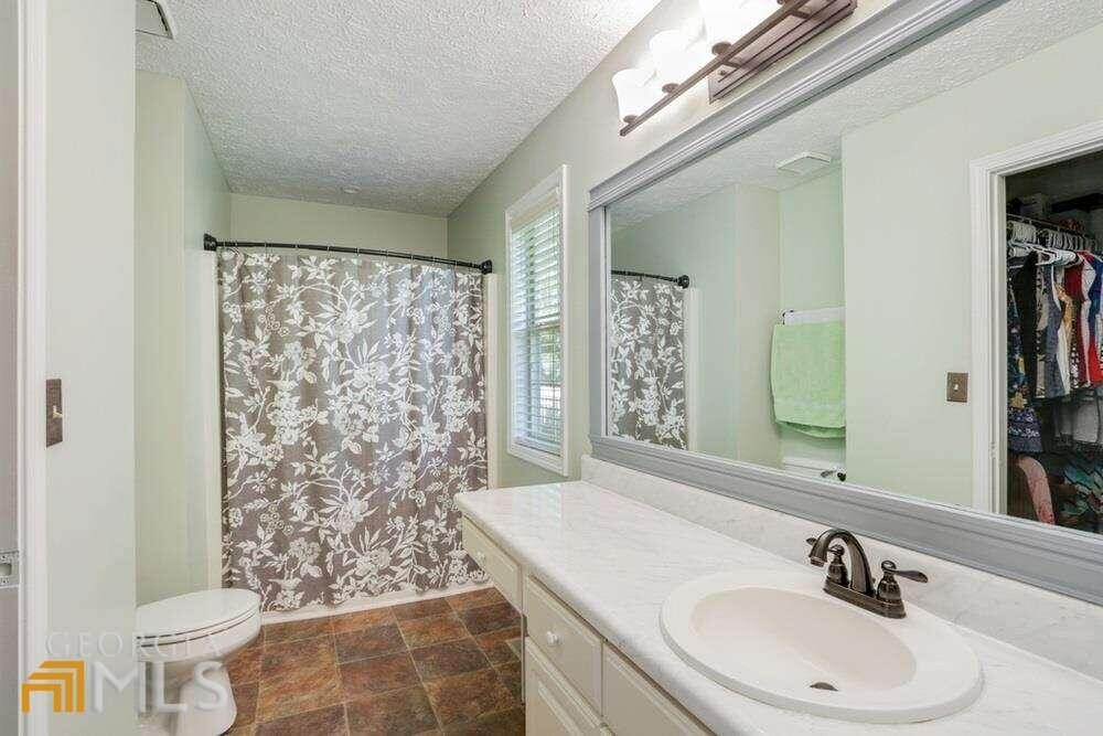 Burnt Hickory Estates - Residential Lease