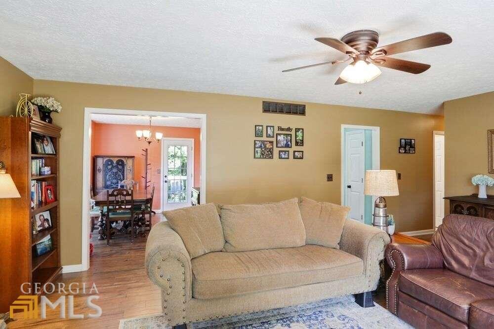 Burnt Hickory Estates - Residential Lease
