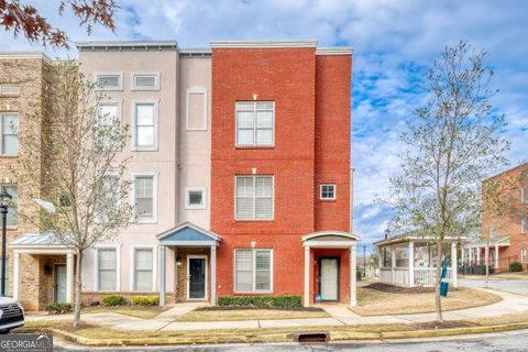 Photo of 775 Liberty Commons Drive NW, Atlanta, GA 30314 (MLS # 10676015)