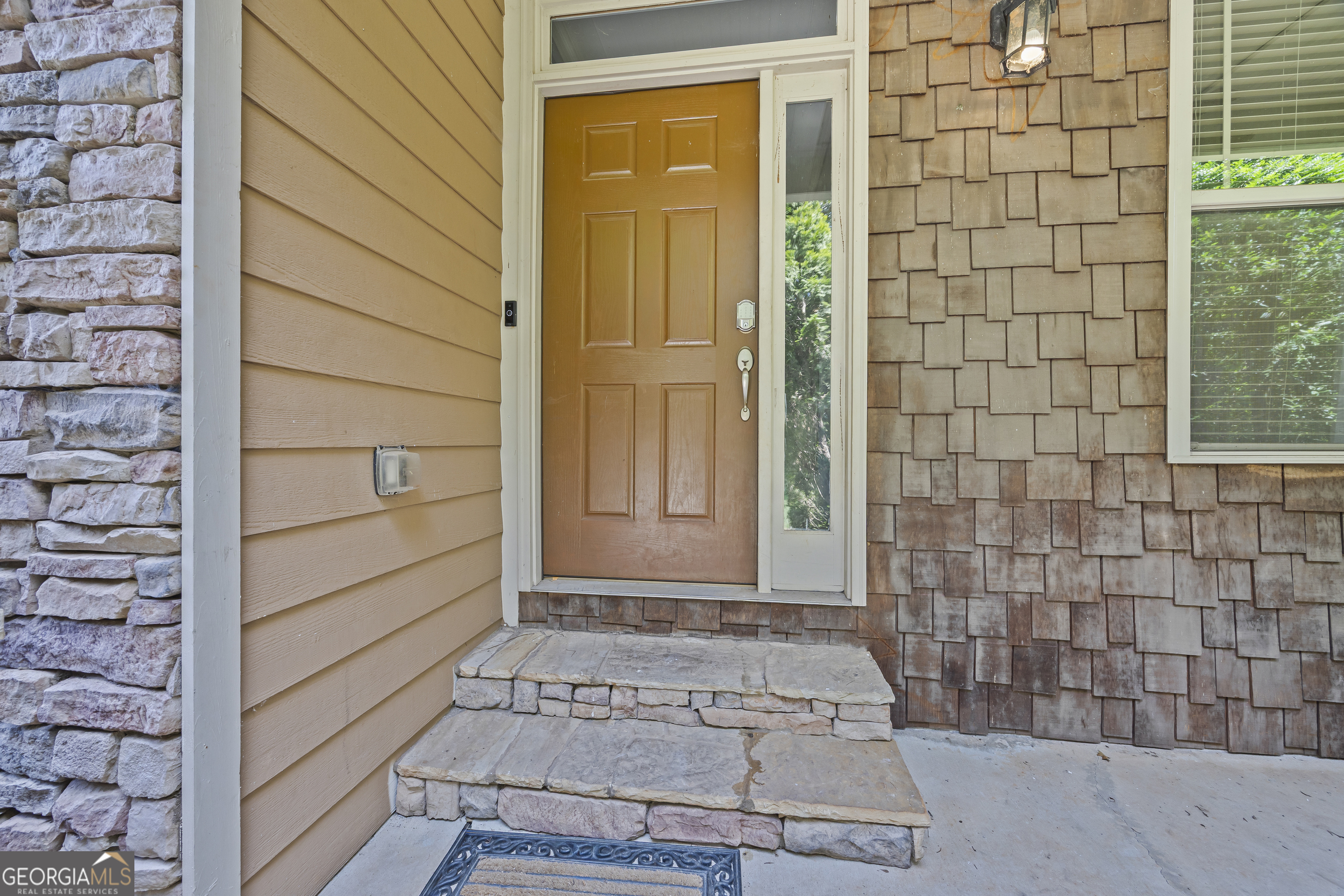 425 Wyndward Point DR