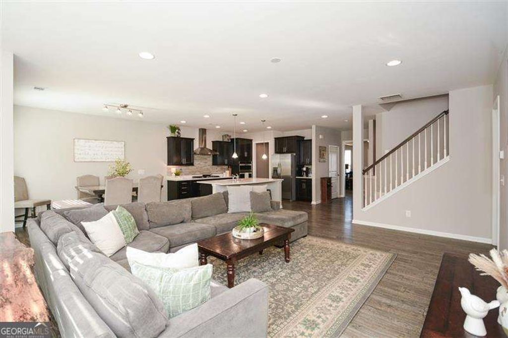 Photo of 449 Timberleaf Road, Canton, GA 30115 (MLS # 10712445)