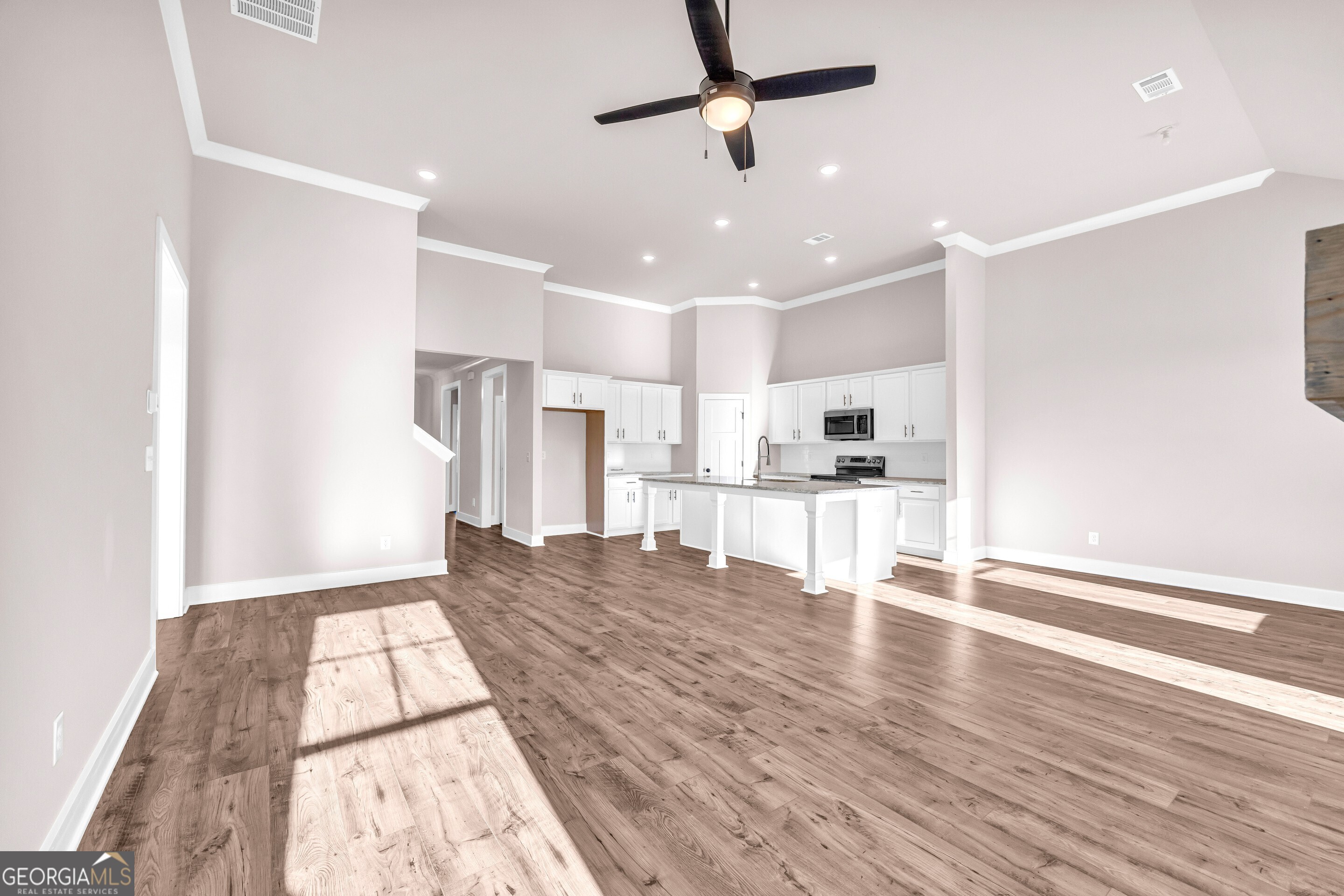 Hartwell, Georgia 30643, United States, 3 Bedrooms Bedrooms, ,3 BathroomsBathrooms,Residential,Active,37361