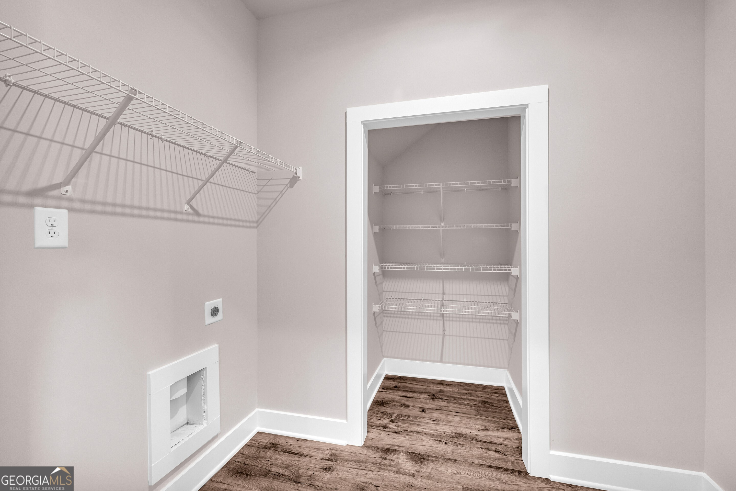 Hartwell, Georgia 30643, United States, 3 Bedrooms Bedrooms, ,3 BathroomsBathrooms,Residential,Active,37361