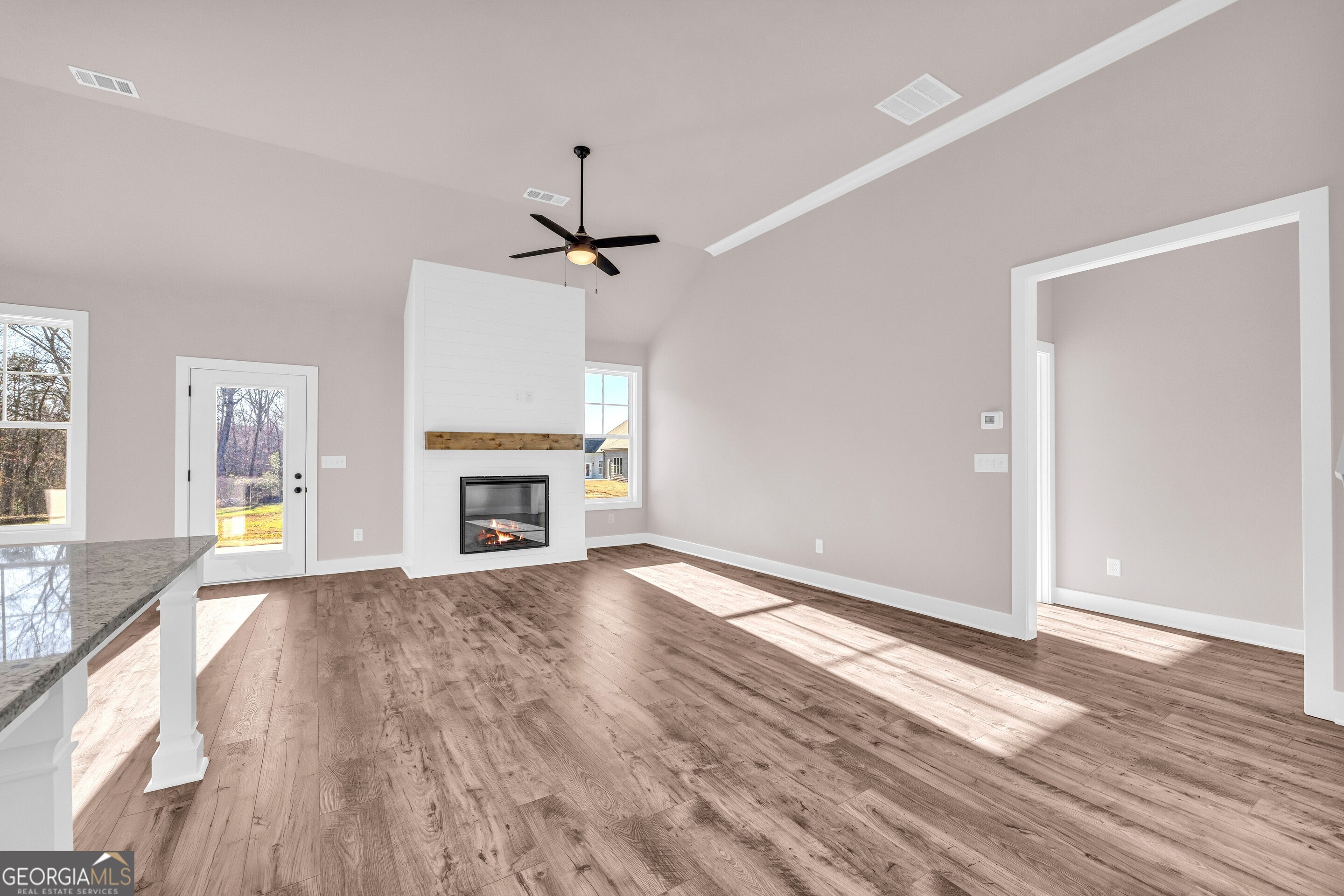 Hartwell, Georgia 30643, United States, 3 Bedrooms Bedrooms, ,3 BathroomsBathrooms,Residential,Active,37361