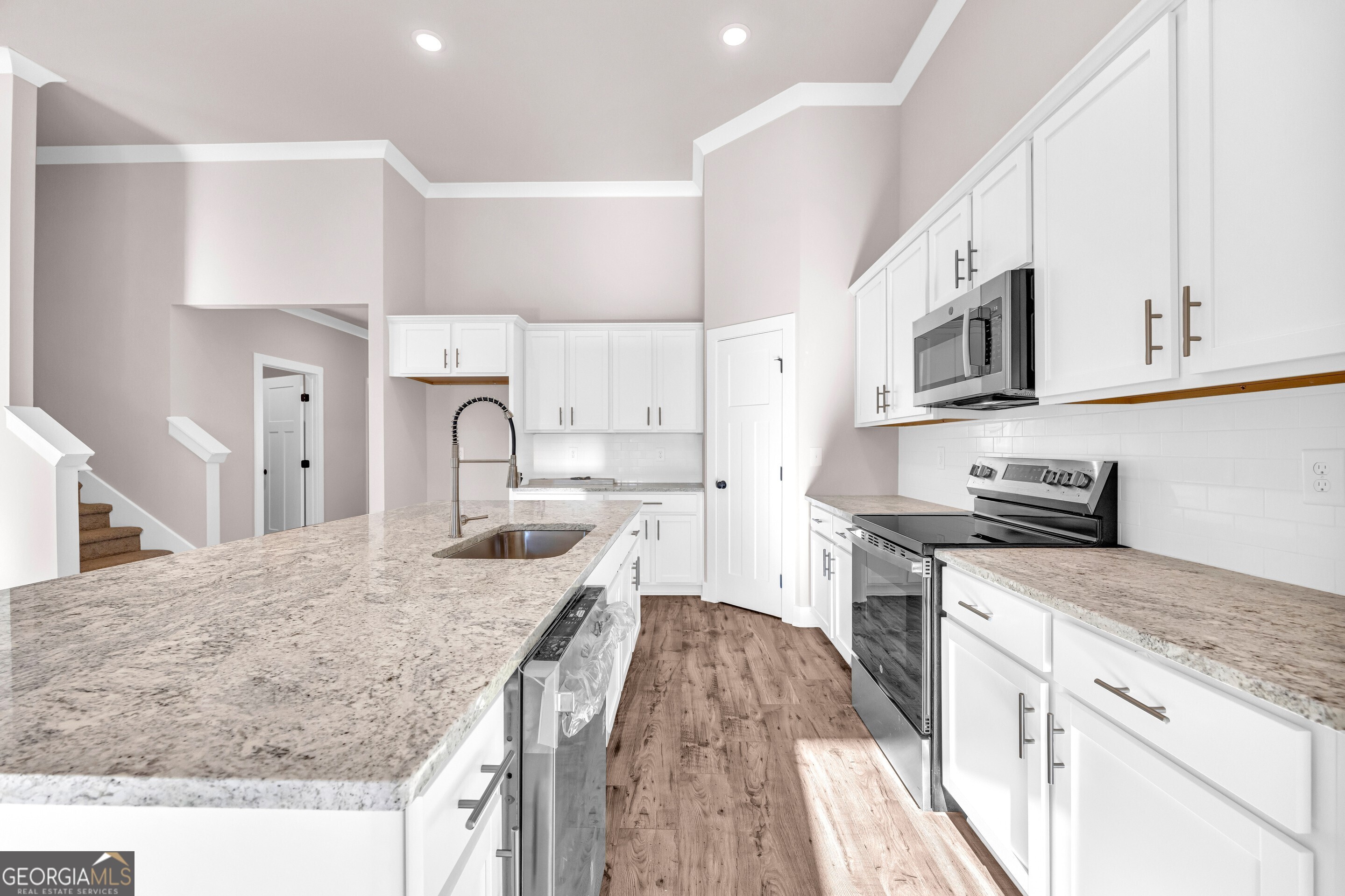 Hartwell, Georgia 30643, United States, 3 Bedrooms Bedrooms, ,3 BathroomsBathrooms,Residential,Active,37361