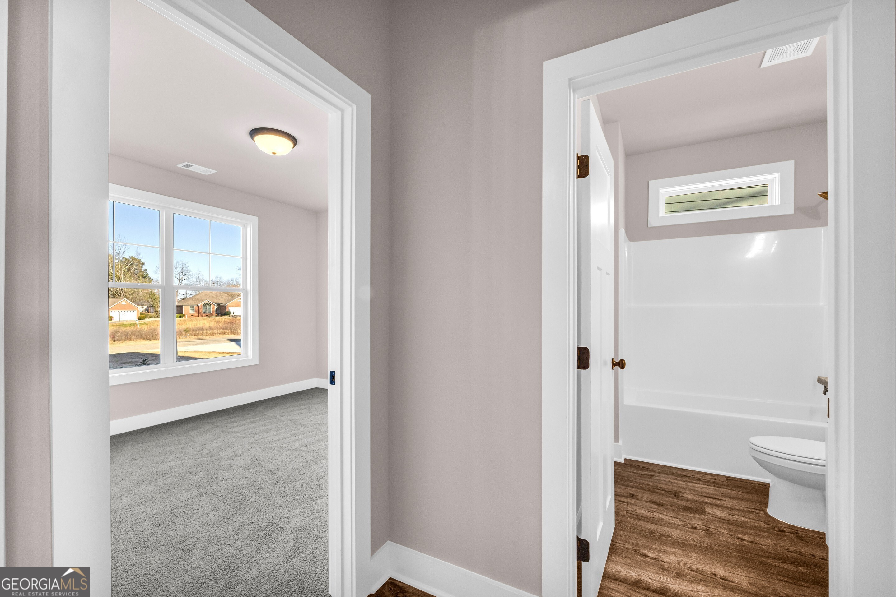 Hartwell, Georgia 30643, United States, 3 Bedrooms Bedrooms, ,3 BathroomsBathrooms,Residential,Active,37361