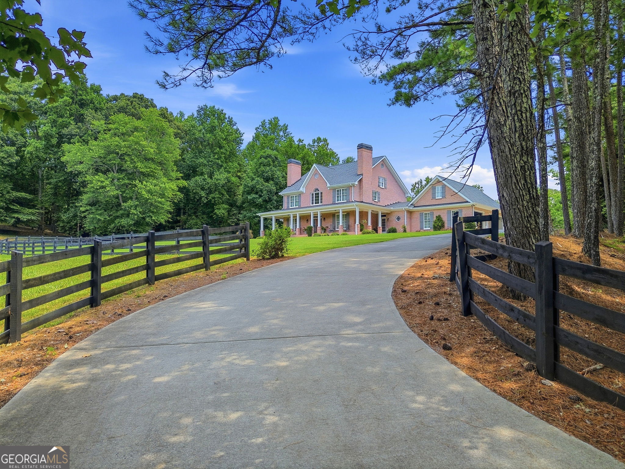 135 Amy LN