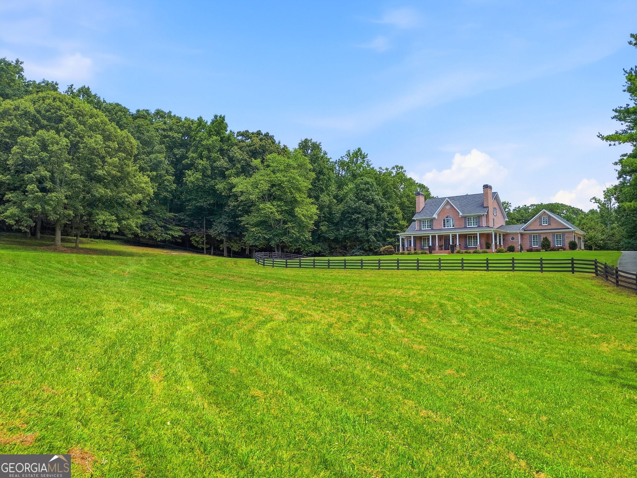 135 Amy LN
