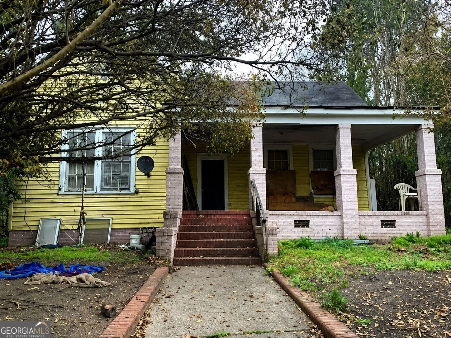 533 Elm Street