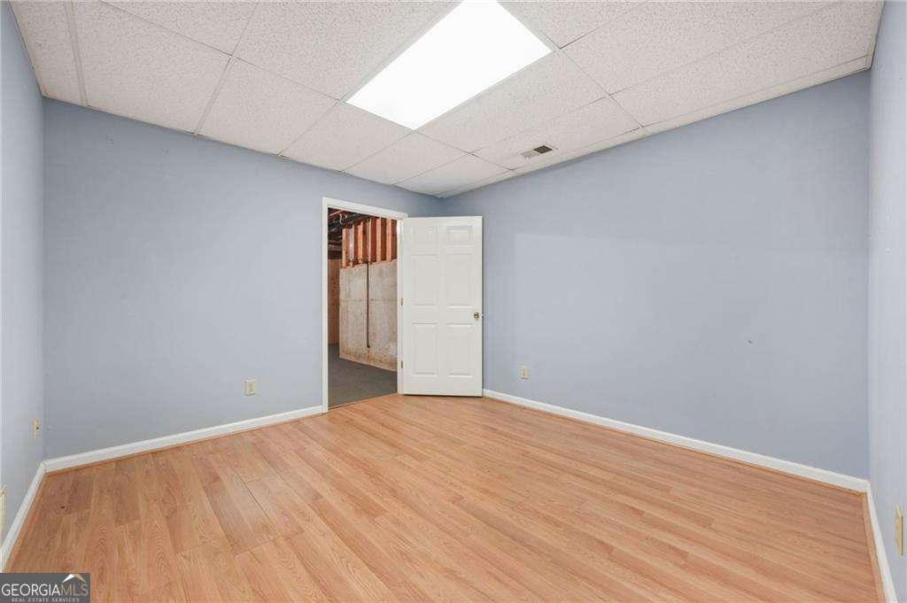 East Cobb - Land