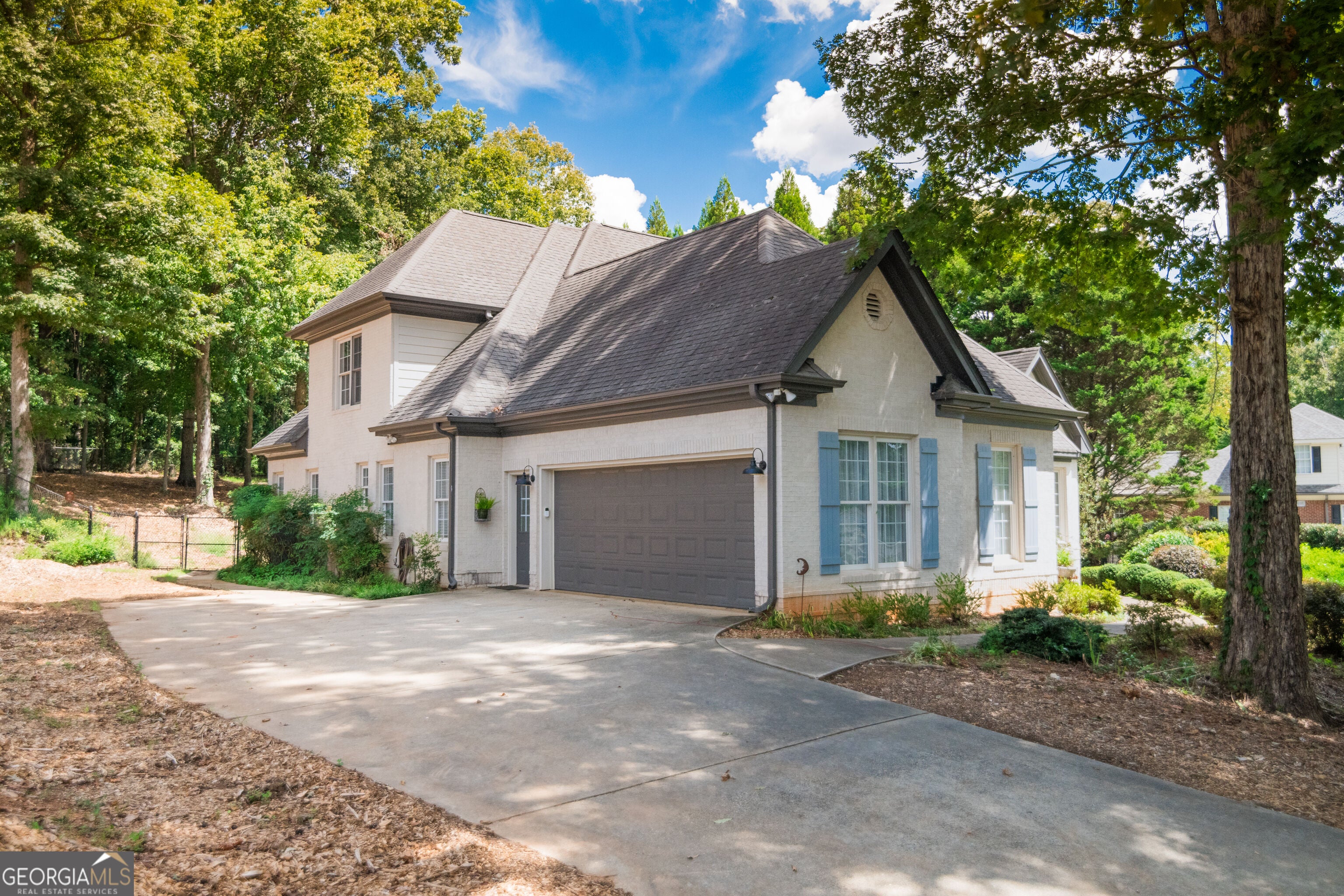 537 Old Collins RD