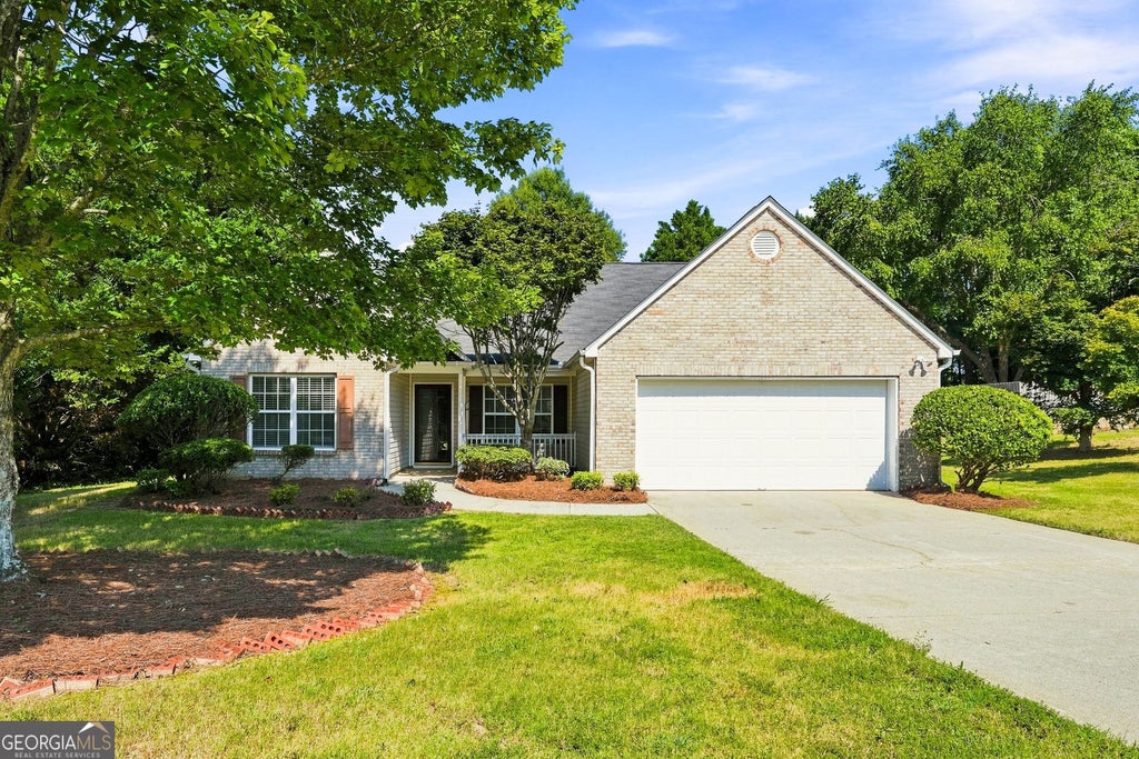 Photo of 4293 Parks Ridge Drive SW, Snellville, GA 30039 (MLS # 10840861)