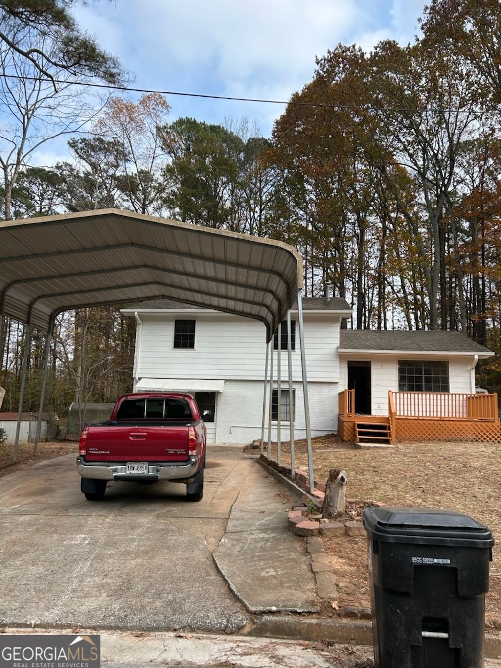 Photo of 197 Lexington Court, Riverdale, GA 30274 (MLS # 10650336)