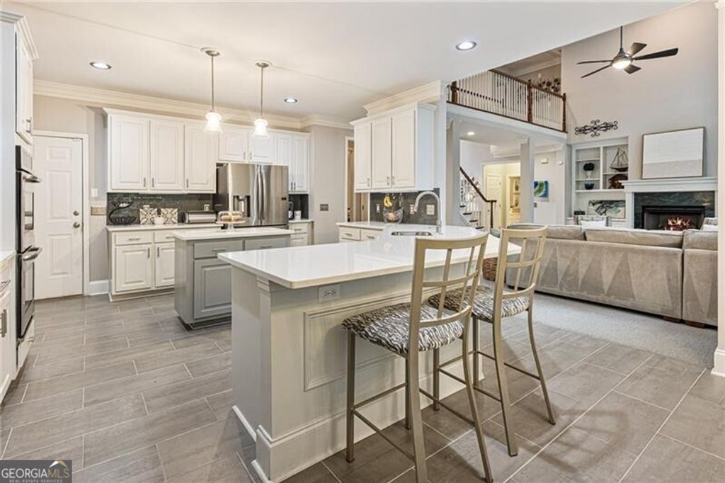 Photo of 565 Stonebrook Farms Drive, Milton, GA 30004 (MLS # 10760614)