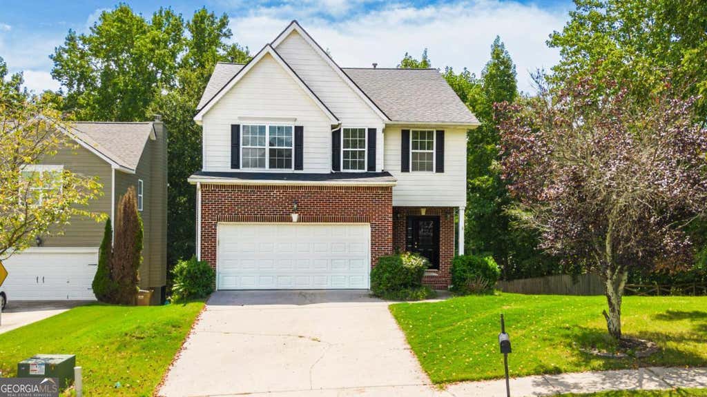 Photo of 310 Sugarberry Lane, Suwanee, GA 30024 (MLS # 10827475)
