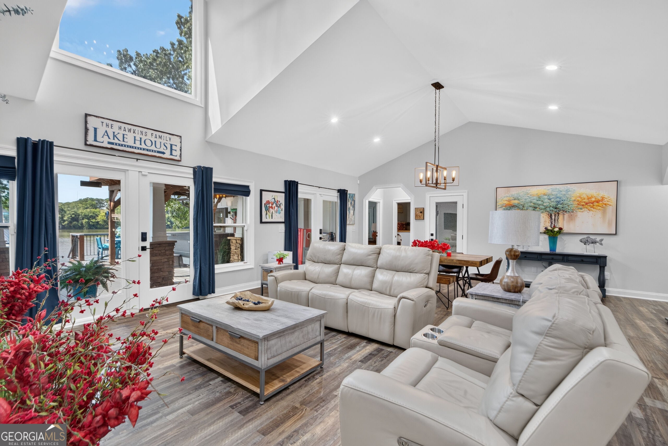3465 River Pointe Dr