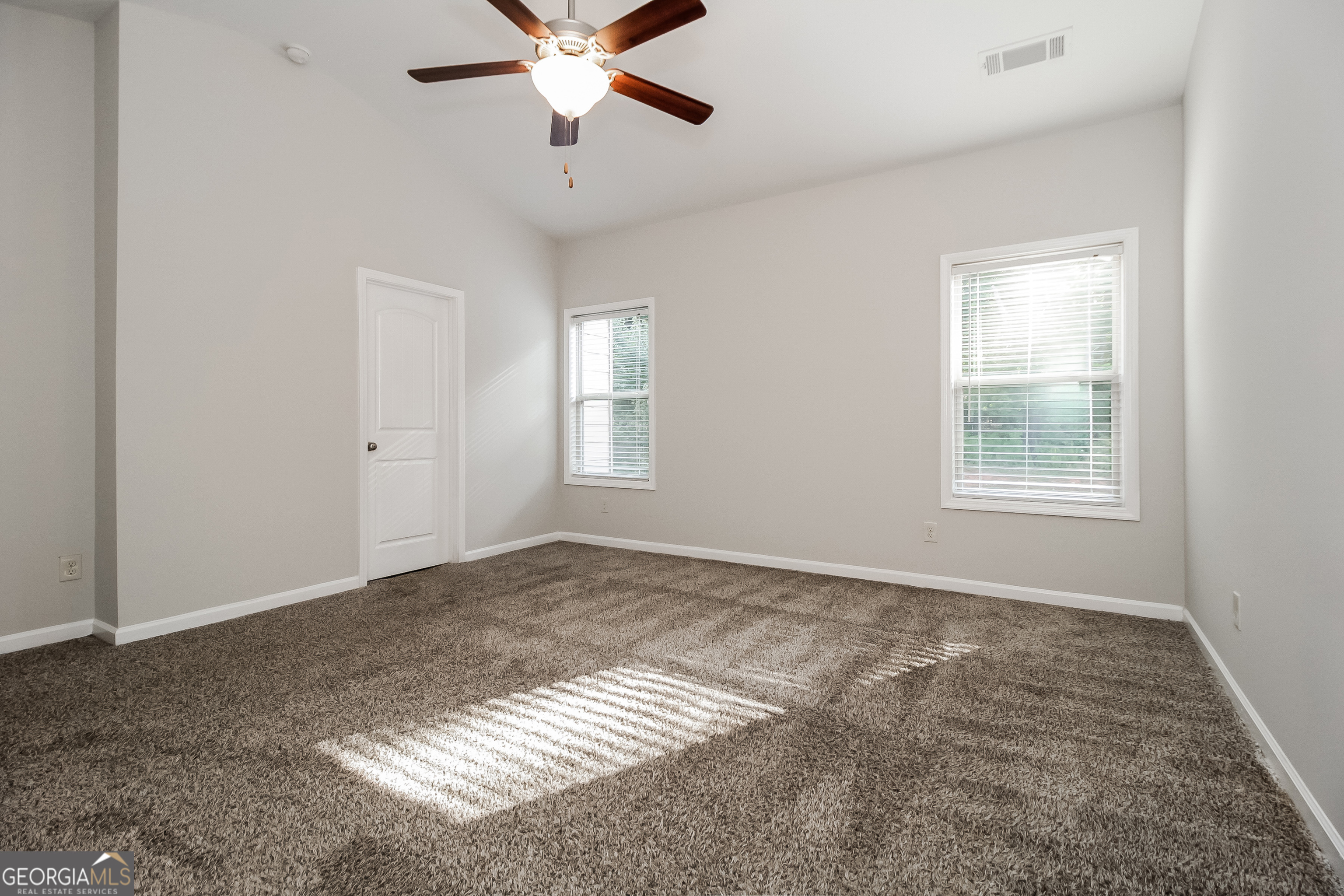 2225 Black Pebble CIR