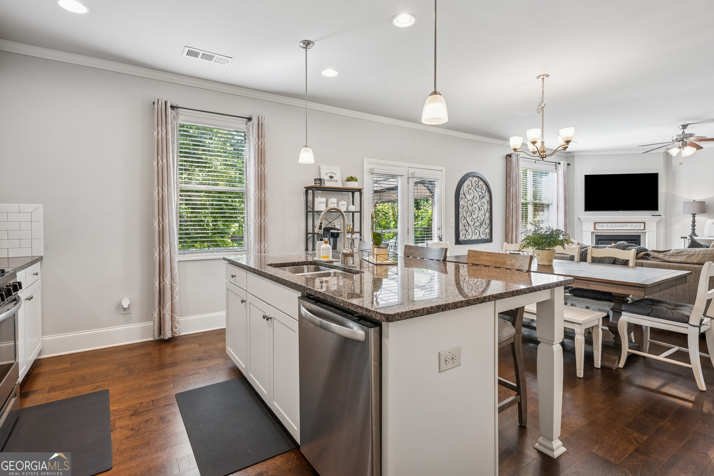 2127 Apple Orchard WAY