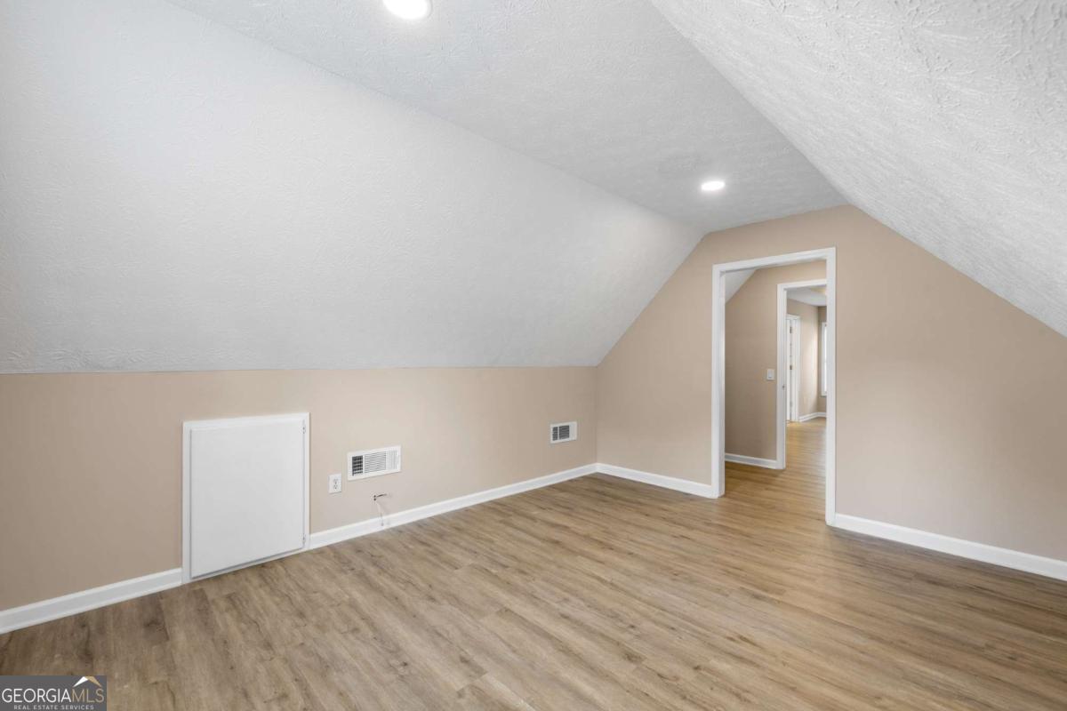 Calumet - Residential Lease