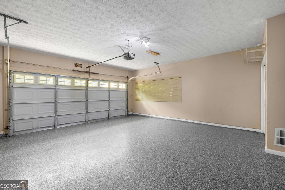 Calumet - Residential Lease