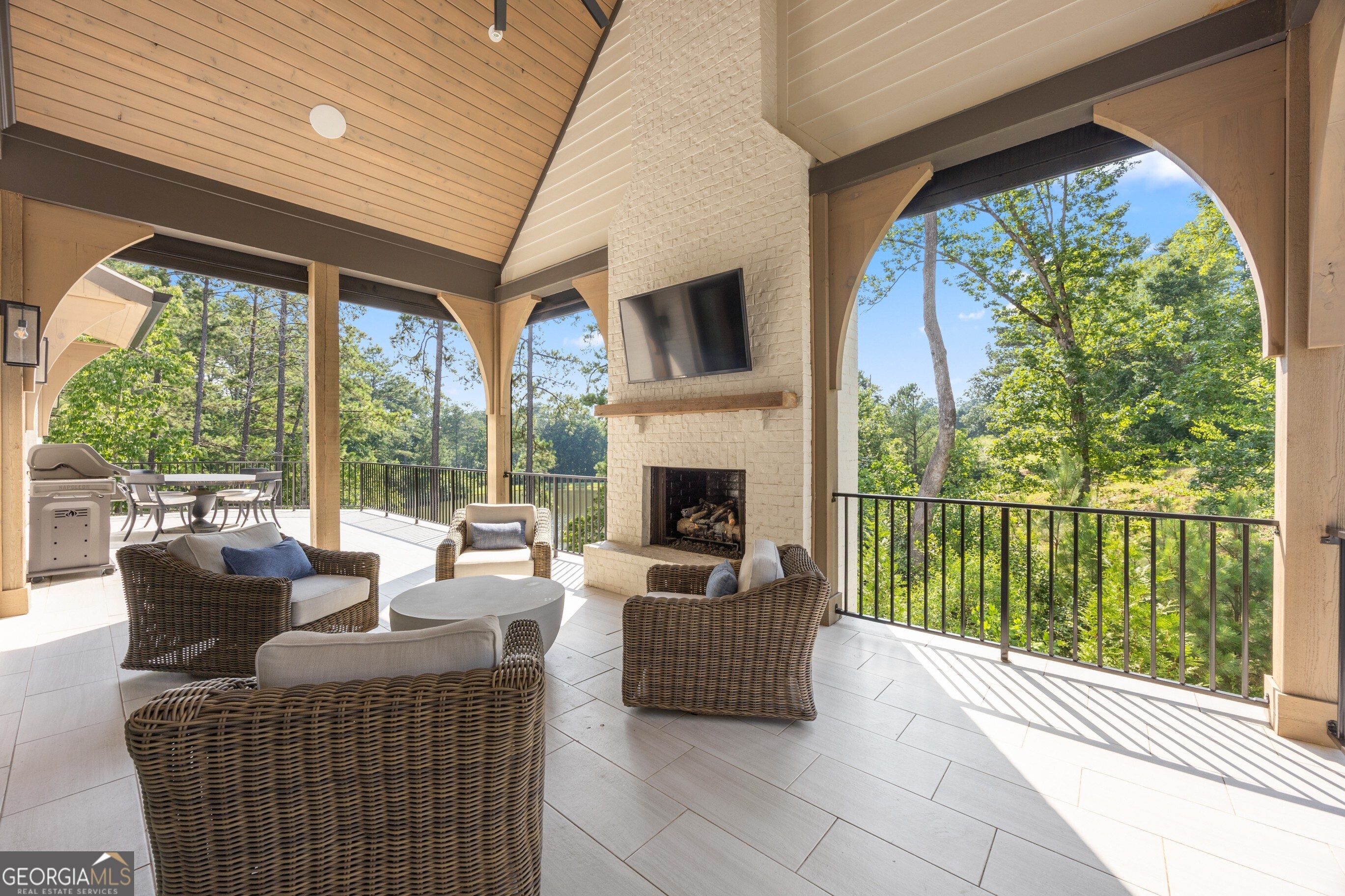 The Manor - Residential