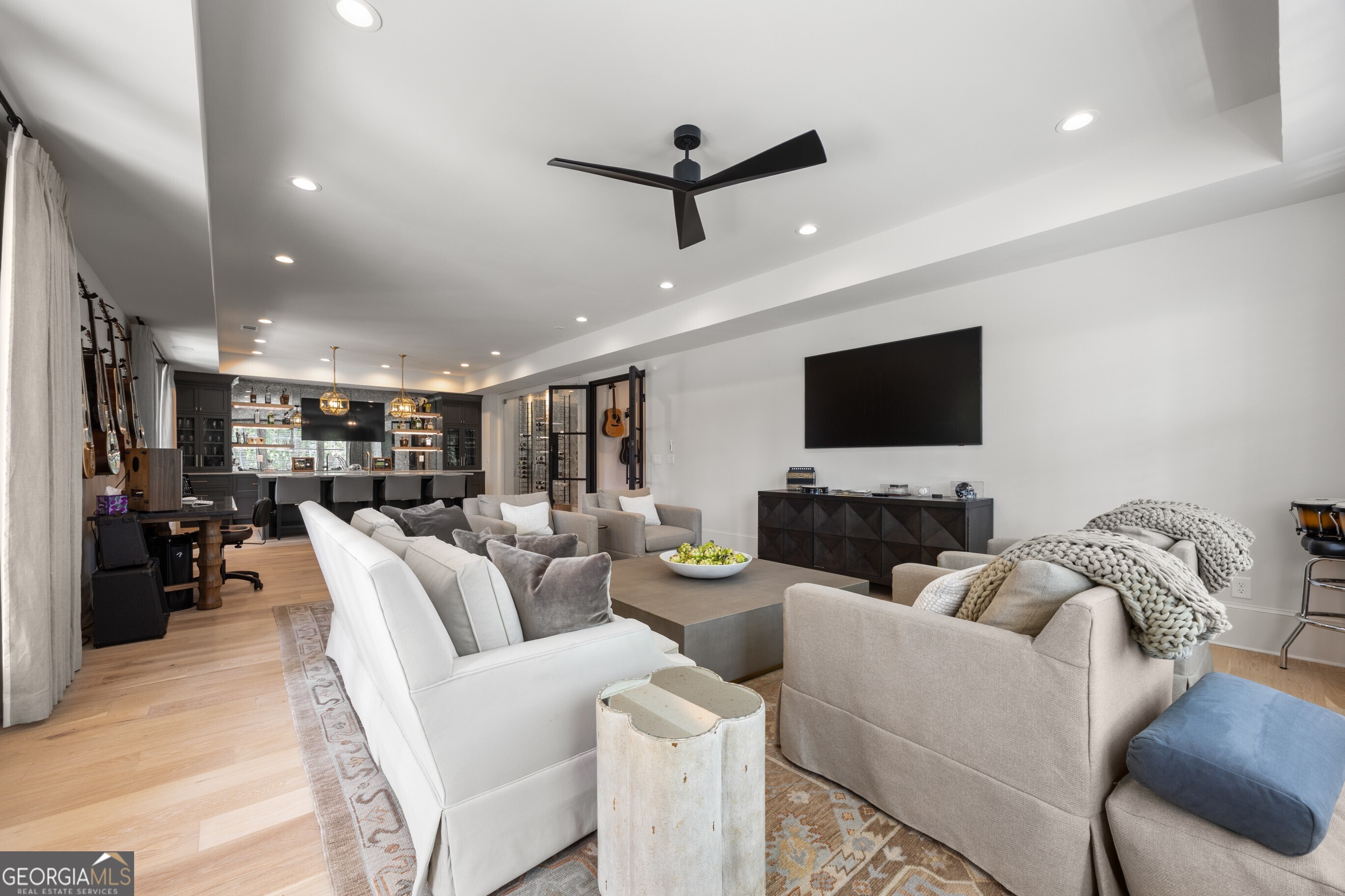 The Manor - Residential