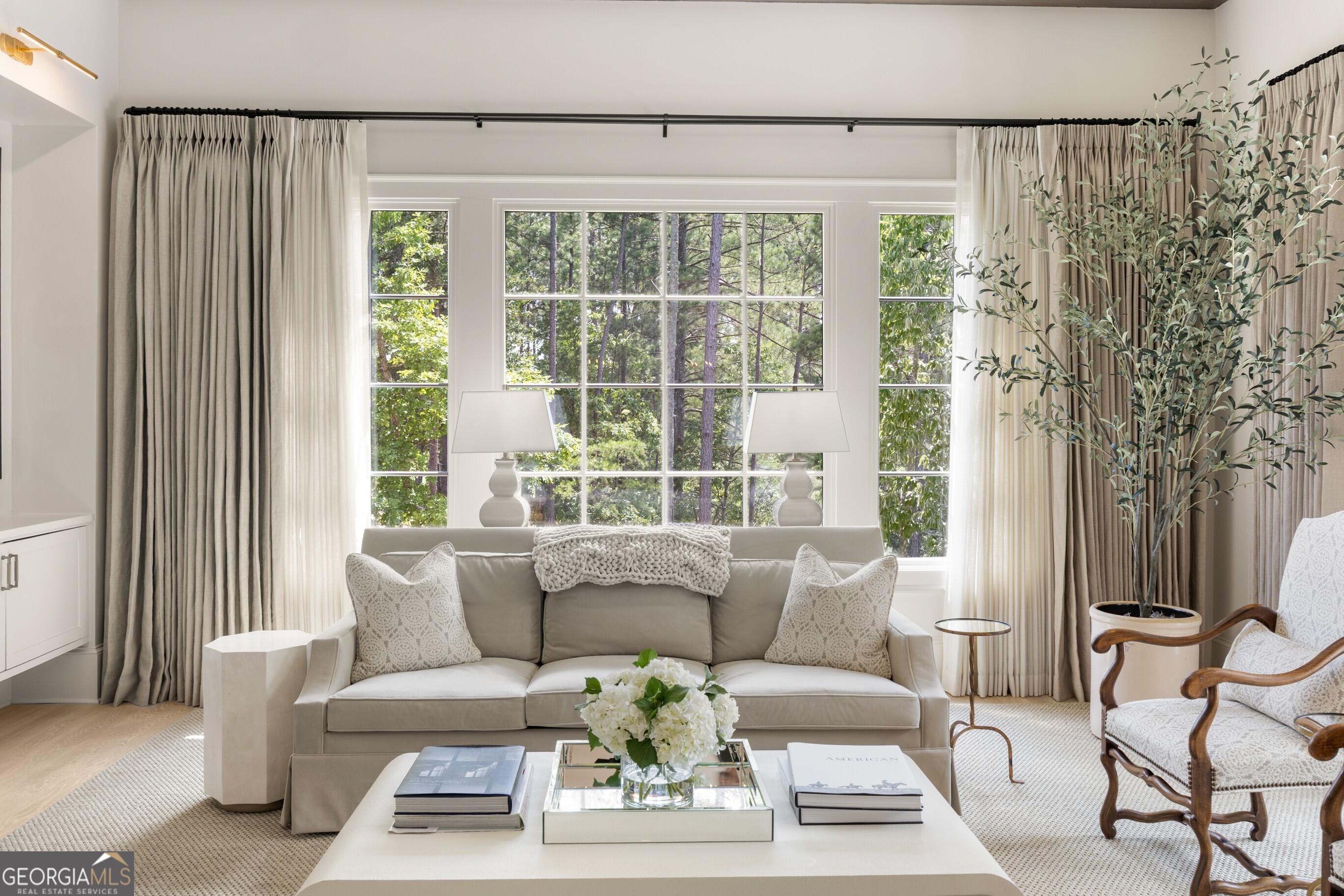 The Manor - Residential