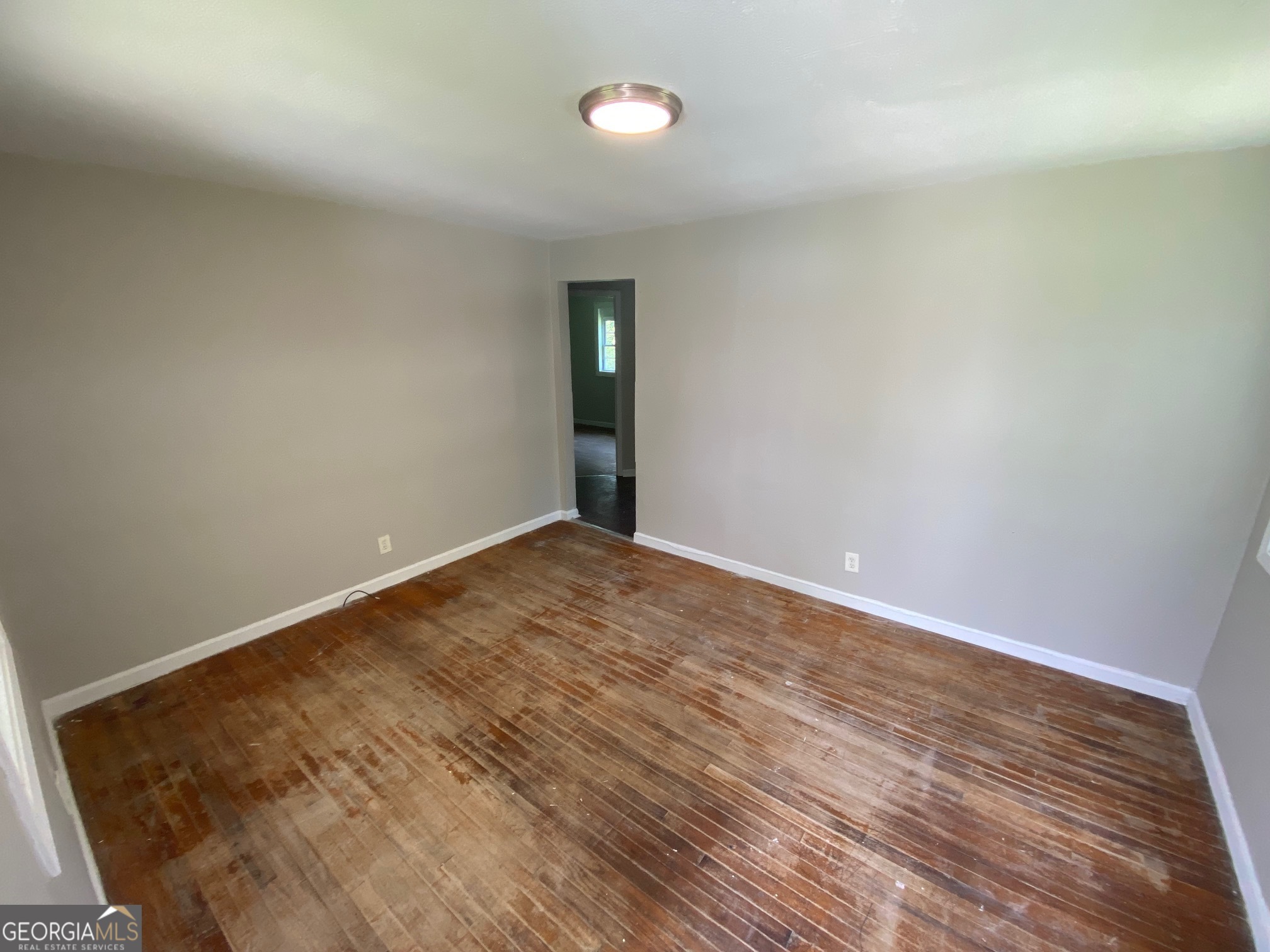 4409 Mikado AVE