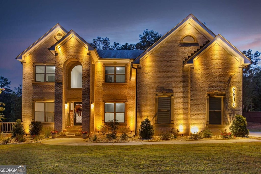 Photo of 6615 Wansfell Court, Douglasville, GA 30135 (MLS # 10874280)