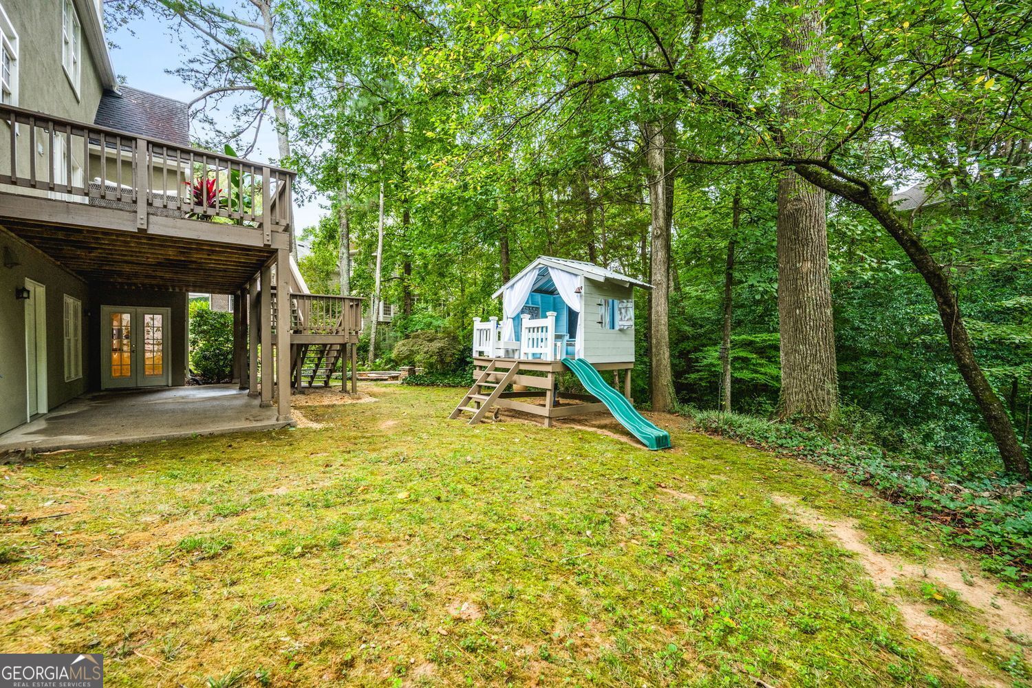 Hampton Woods - Residential