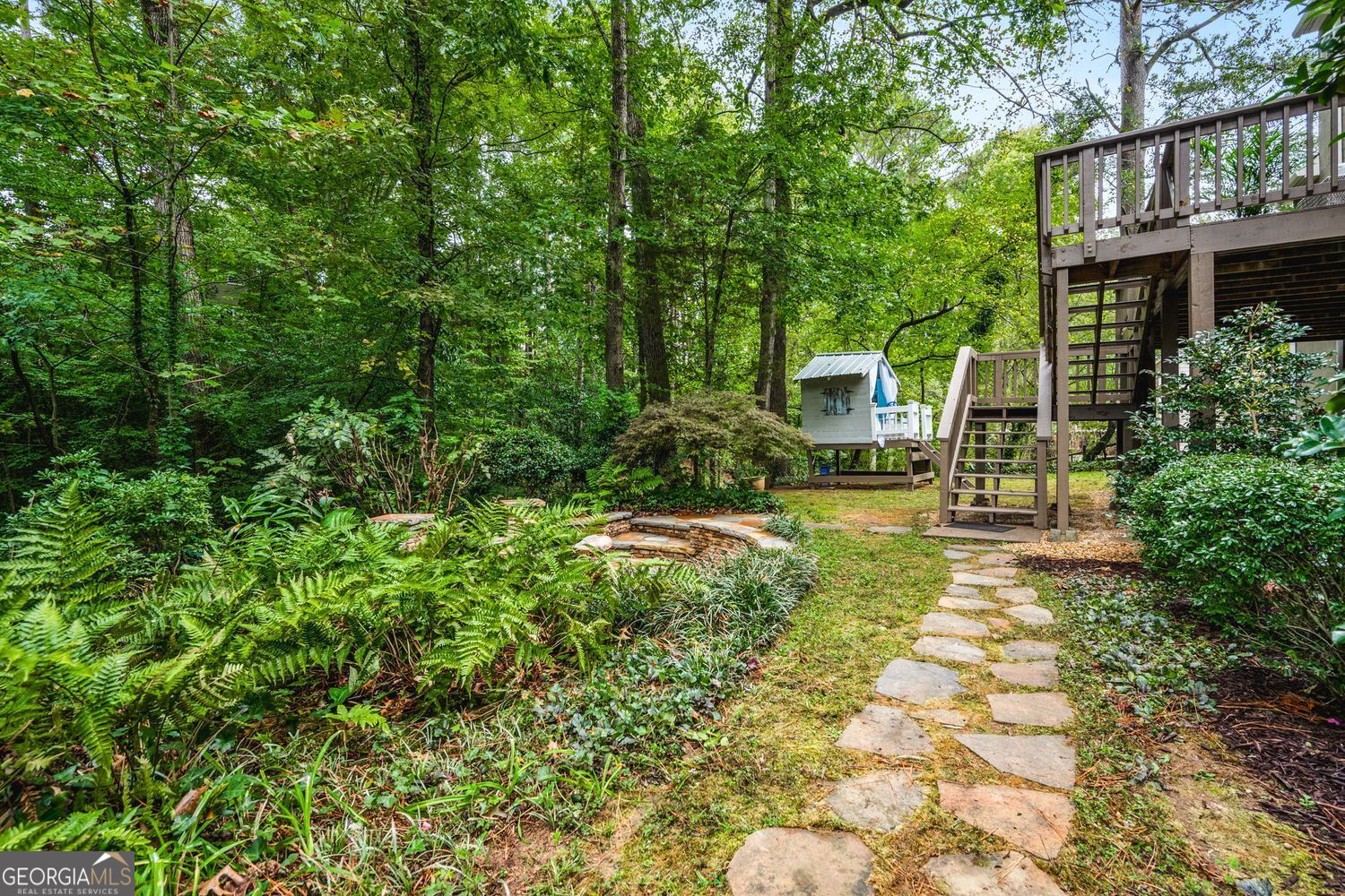 Hampton Woods - Residential