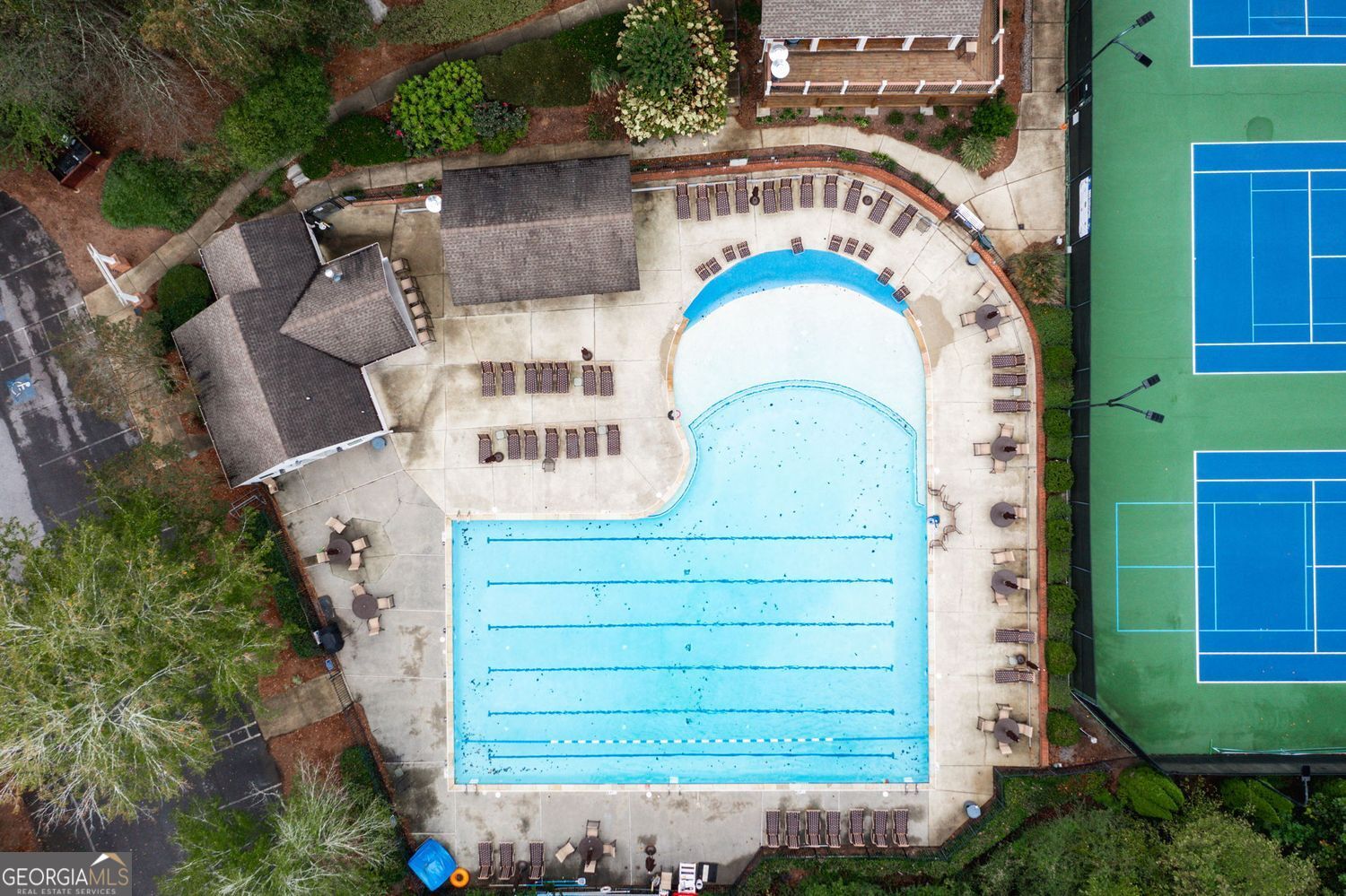 Hampton Woods - Residential