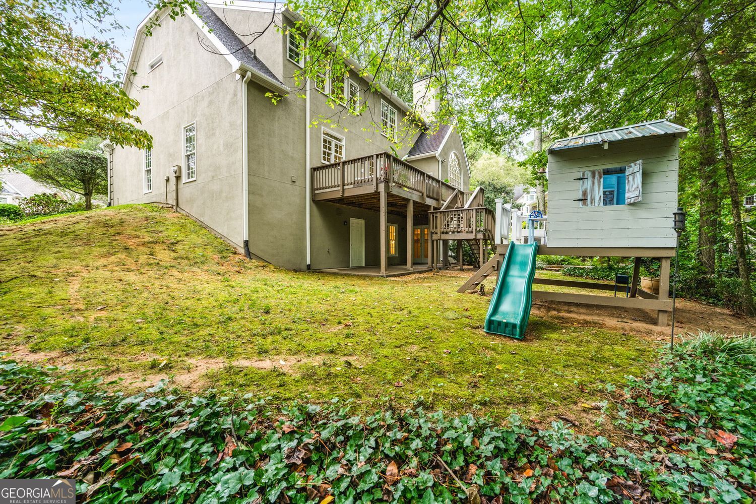 Hampton Woods - Residential