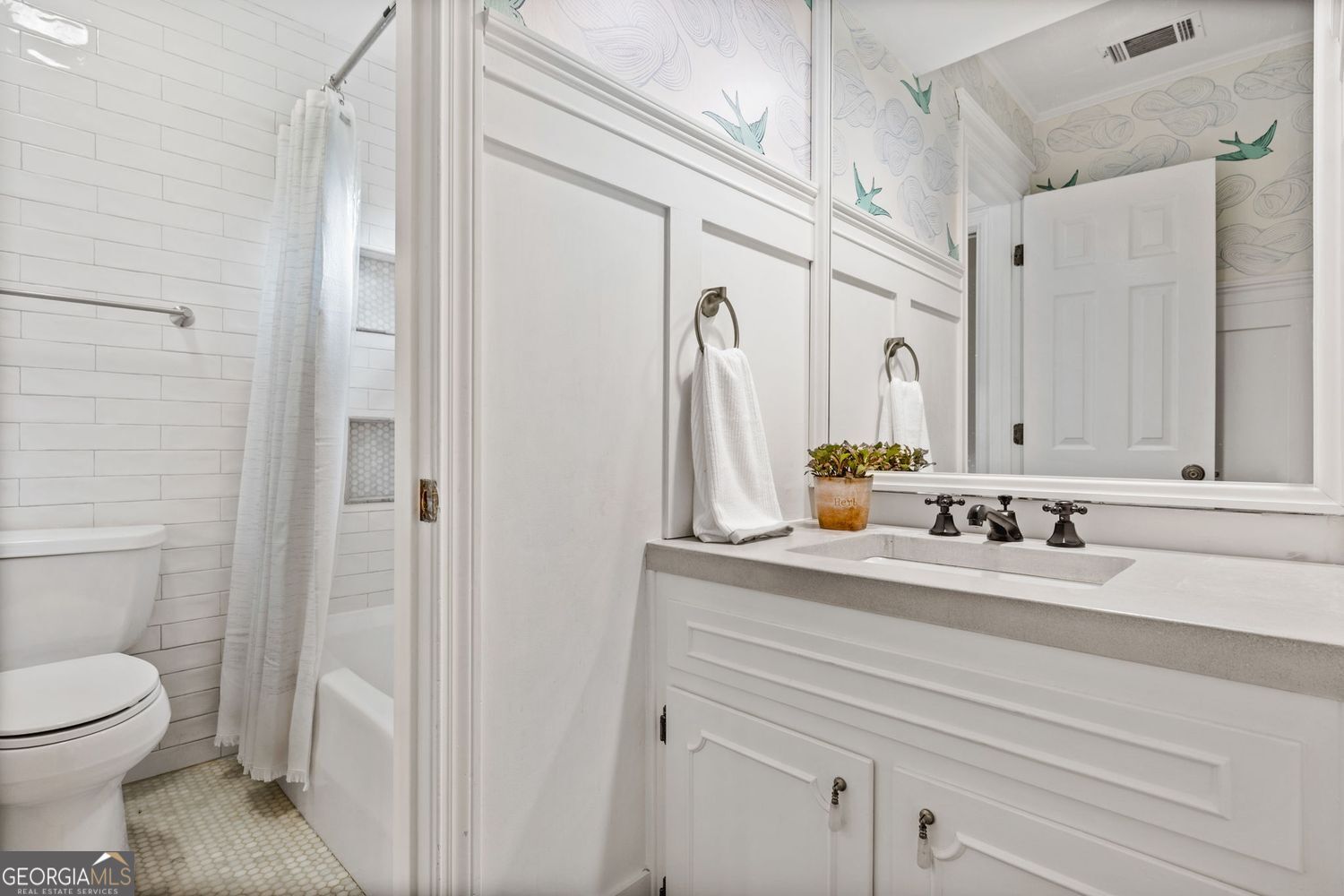 Hampton Woods - Residential
